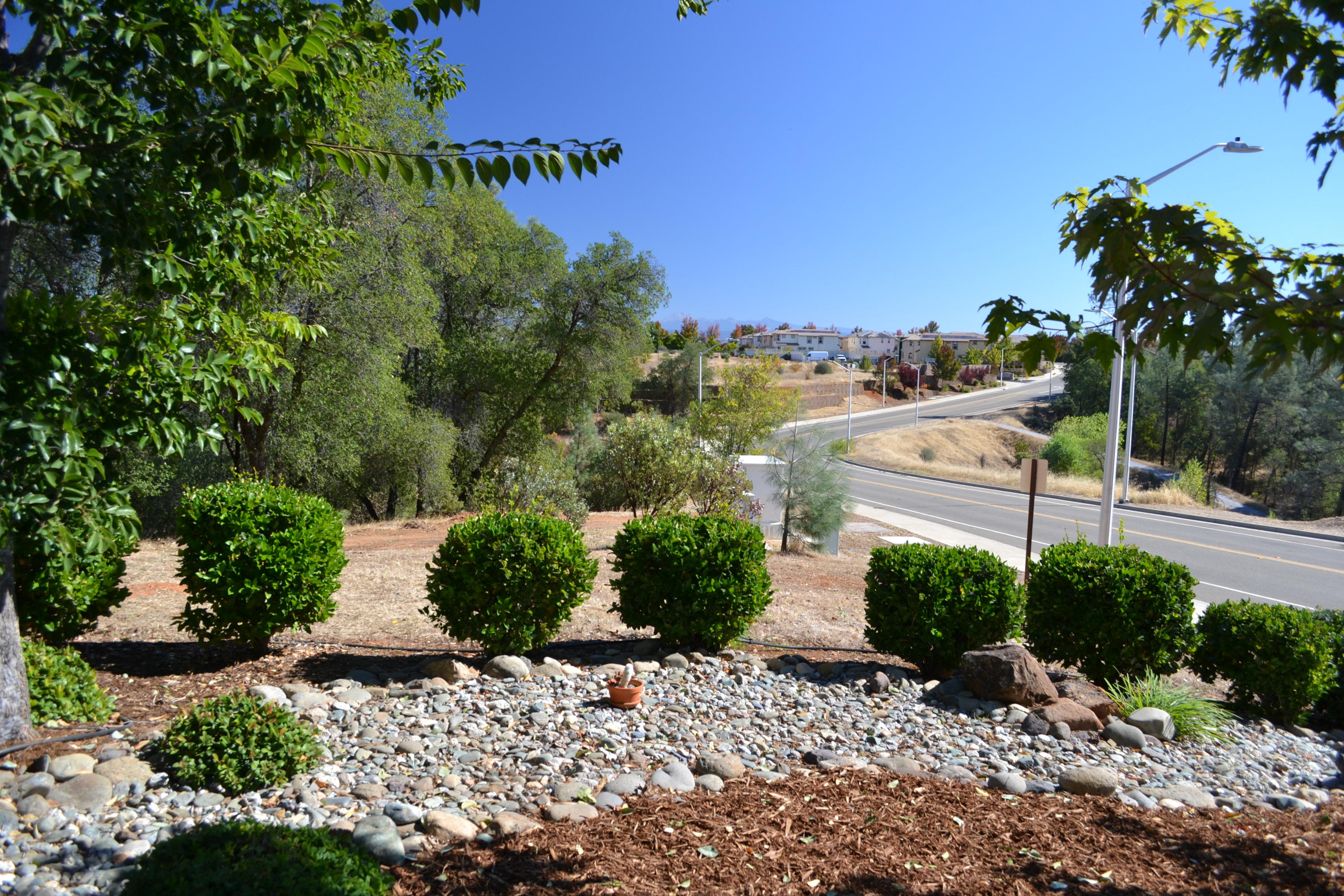 2102 Tarmac Road Redding, CA 96003 - Photo 45 of 50 DSC_0044