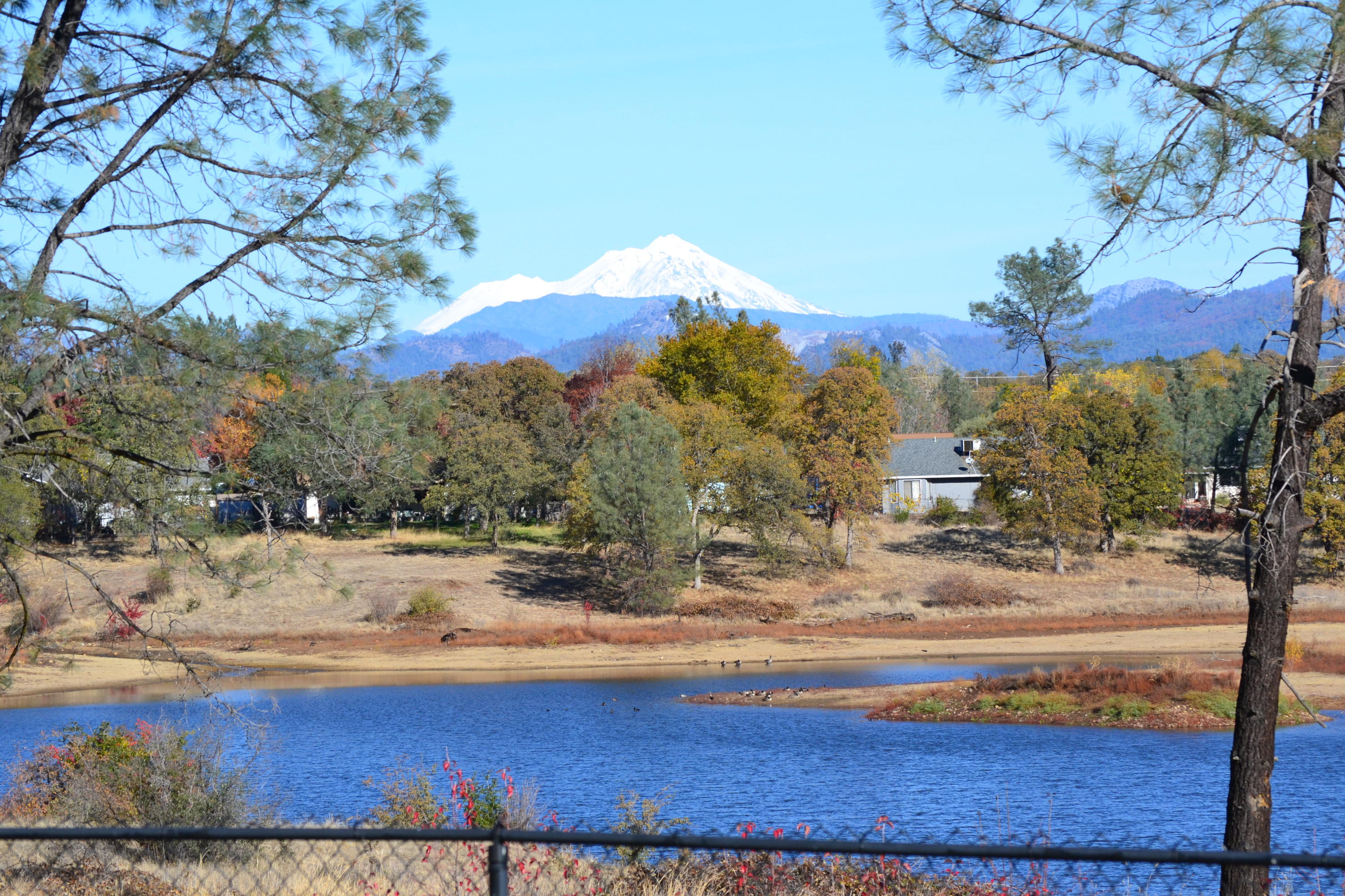 2102 Tarmac Road Redding, CA 96003 - Photo 7 of 50 DSC_0170