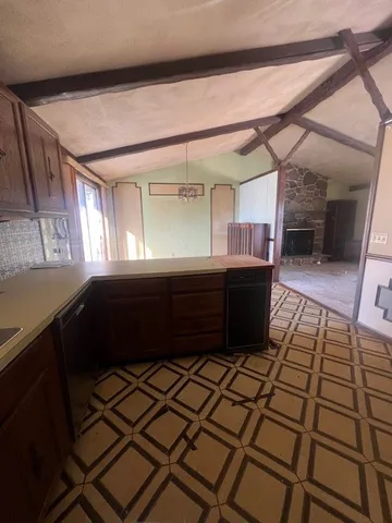 $350,000 | 220 West Street, West Warwick, RI 02893