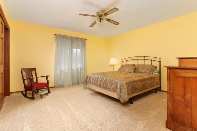 $350,000 | 1005 South Hershey Road, Bloomington, IL 61704