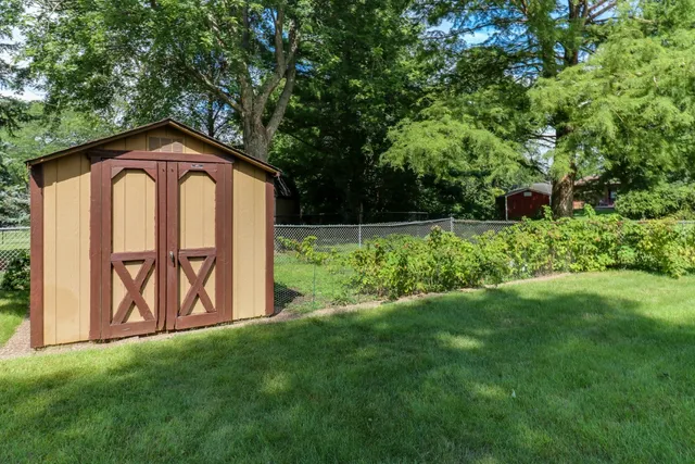 $350,000 | 1005 South Hershey Road, Bloomington, IL 61704