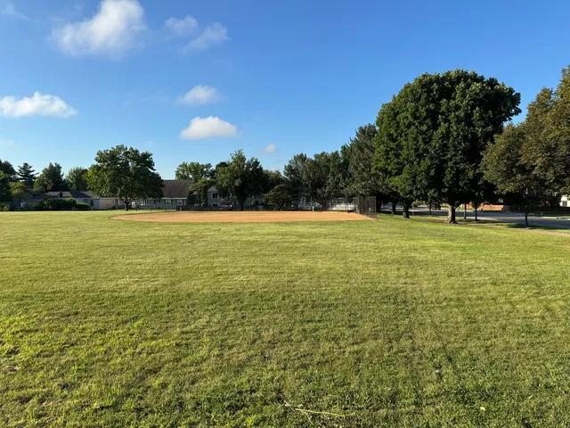 $350,000 | 1005 South Hershey Road, Bloomington, IL 61704