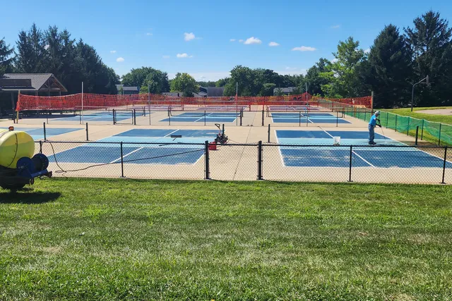 $350,000 | 1005 South Hershey Road, Bloomington, IL 61704