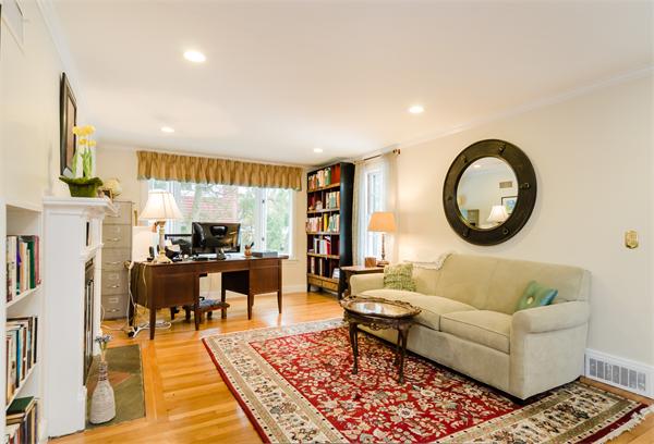 45 Elinor Road Newton, MA 02461 - Photo 11 of 20 Gallery Image 11