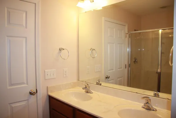$2,800 | 105 Dursley Way, Cary, NC 27519