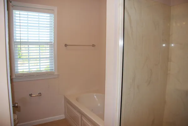 $2,800 | 105 Dursley Way, Cary, NC 27519