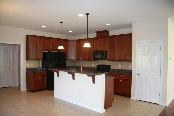 $2,800 | 105 Dursley Way, Cary, NC 27519