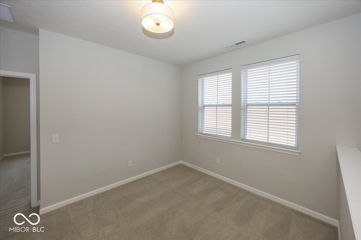 13103 Pennington Road Fishers, IN 46037 - Photo 12 of 31