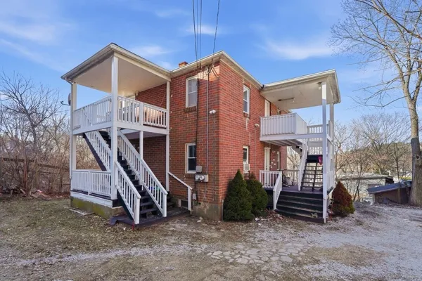 $448,000 | 98 Cross Street, Southbridge, MA 01550