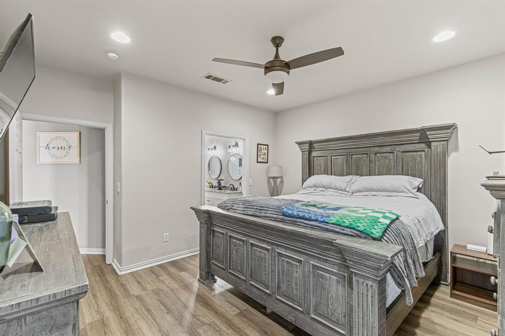 370 Greathouse Village Decatur, TX 76234 - Photo 15 of 40 Gallery Image 15