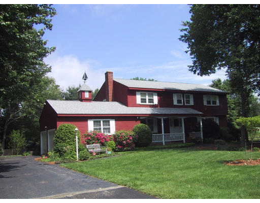 18 Longmeadow Road Westborough, MA 01581 - Photo 1 of 10 Gallery Image 1
