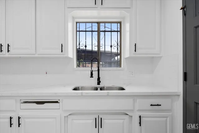 $418,000 | Undisclosed Address, Delano, CA 93215