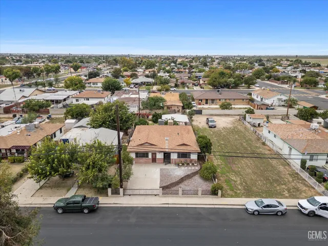 $418,000 | Undisclosed Address, Delano, CA 93215