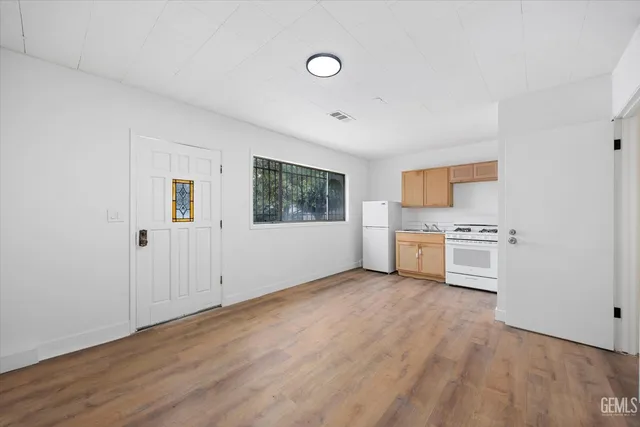 $418,000 | Undisclosed Address, Delano, CA 93215