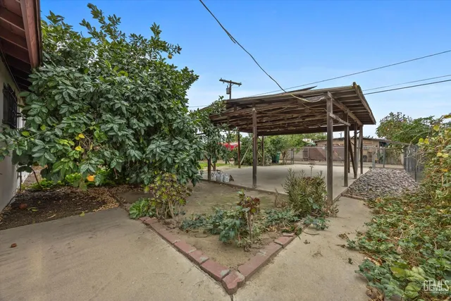 $418,000 | Undisclosed Address, Delano, CA 93215