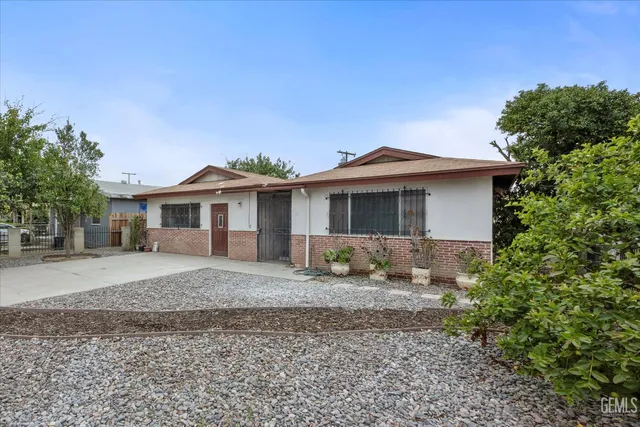 $418,000 | Undisclosed Address, Delano, CA 93215