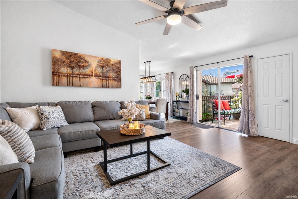 98 Pasto Rico Rancho Santa Margarita, CA 92688 - Photo 5 of 47 This photo has been AI enhanced to show what the room would look like with white walls.