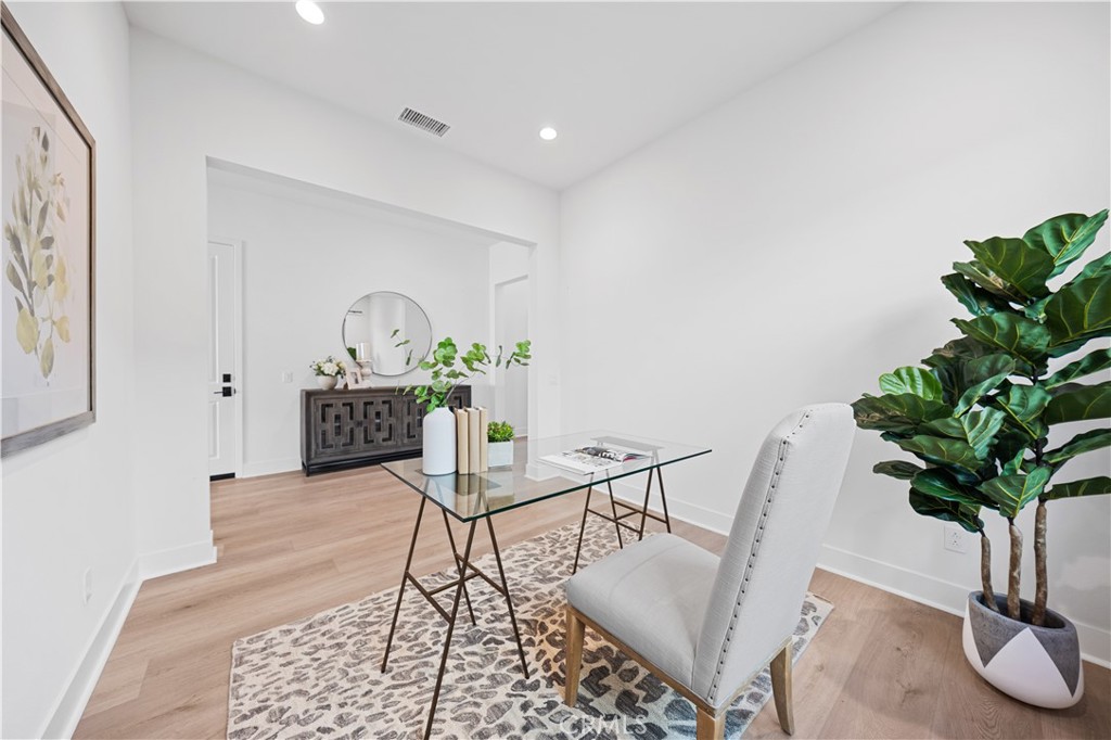 210 Sutters Mill Irvine, CA 92602 - Photo 7 of 46 a living room with furniture