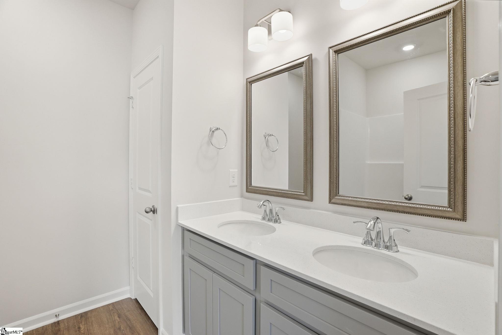 331 Lilac Loop Greenwood, SC 29646 - Photo 18 of 27