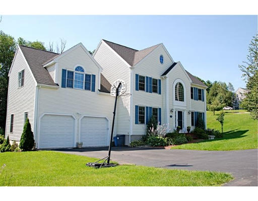 6 Aspen Road Shrewsbury, MA 01545 - Photo 1 of 19 Gallery Image 1