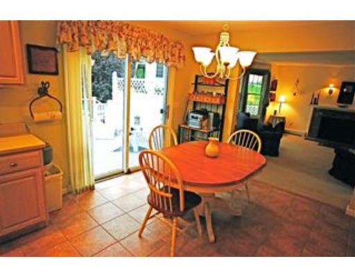 6 Aspen Road Shrewsbury, MA 01545 - Photo 6 of 19 Gallery Image 6