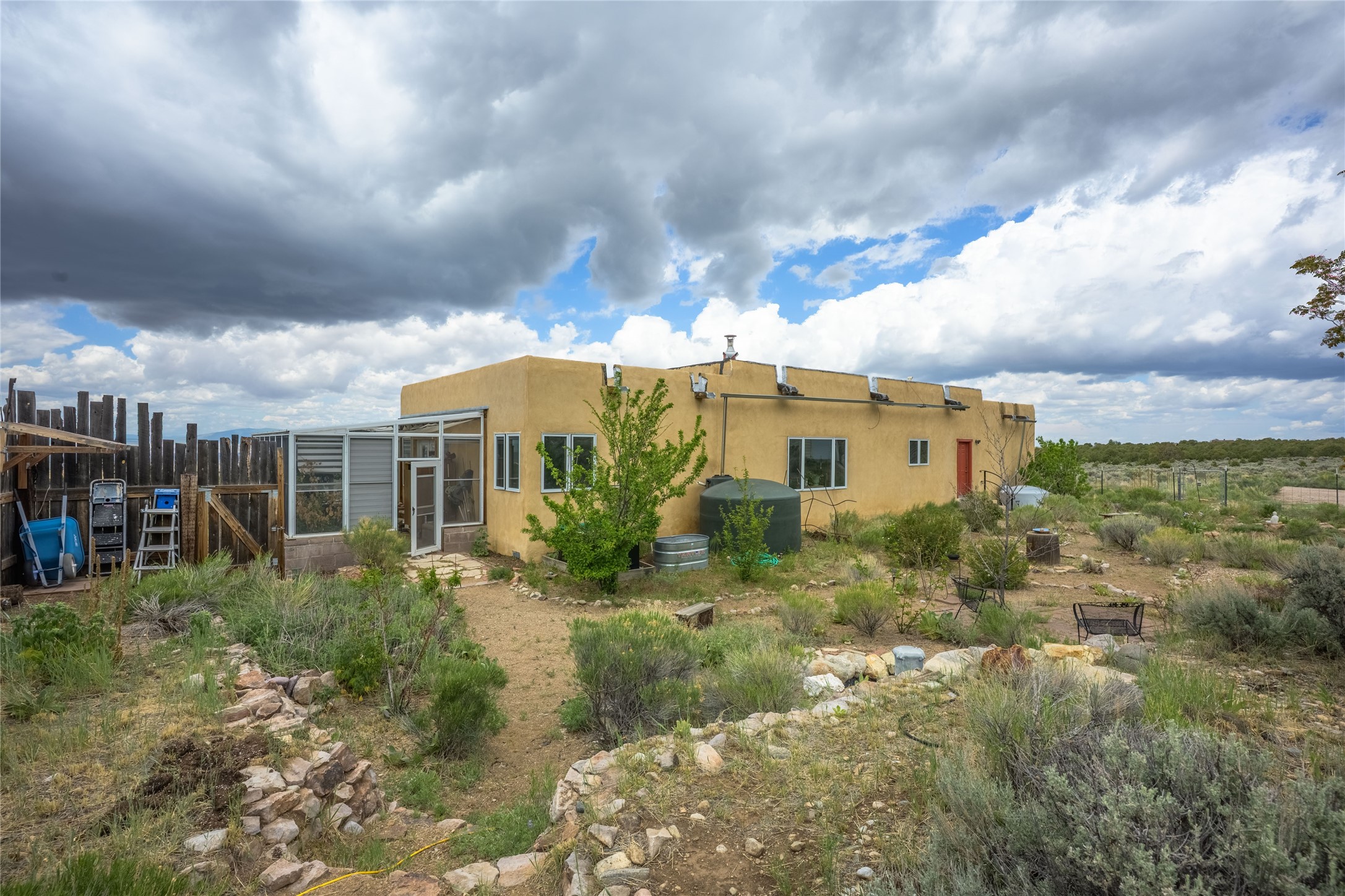131 Quintana Road Cerro, NM 87519 - Photo 46 of 50