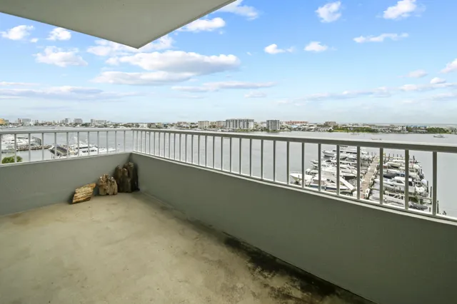 a view of balcony with city view