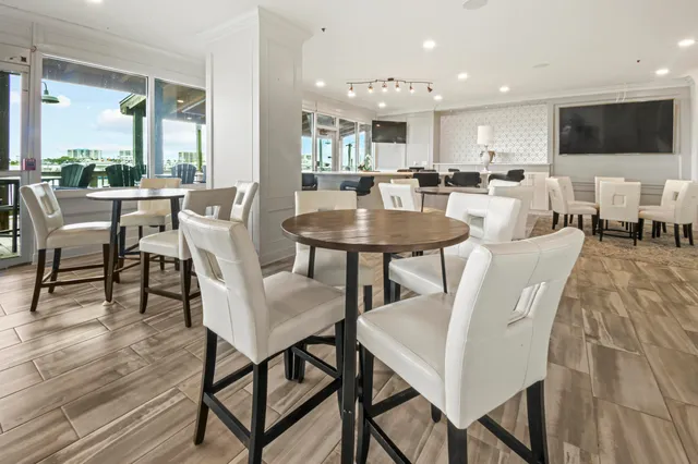 $740,000 | 320 Harbor Boulevard, Unit 502, Destin, FL 32541