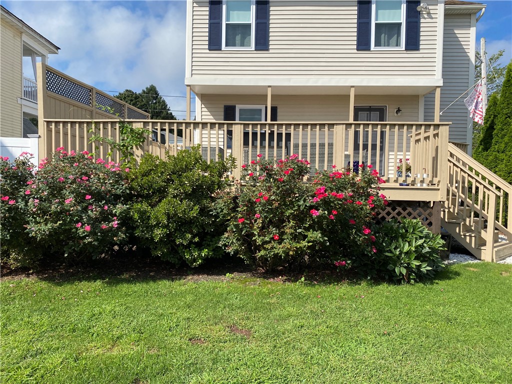 32 Rock Street Bristol, RI 02809 - Photo 3 of 20 Fenced sun drench back yard perfect for entertaining.