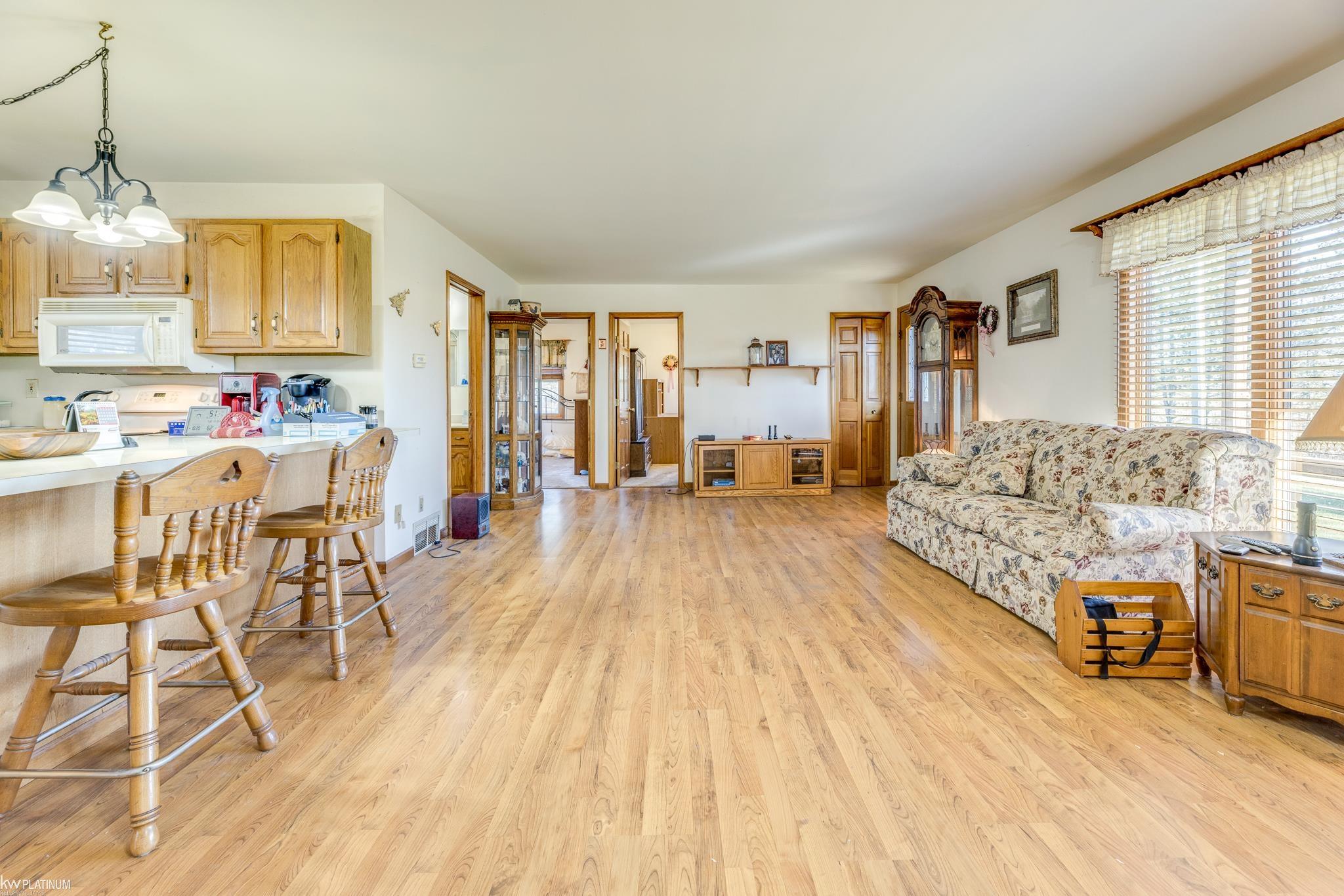 5859 Evans Road Capac, MI 48014 - Photo 17 of 25 50127876-16.JPG