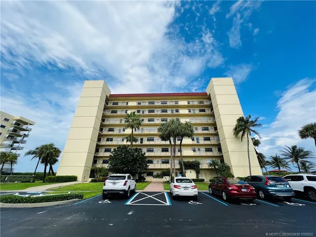 $2,400 | 7430 South Ocean Drive, Unit 619B, Jensen Beach, FL 34957