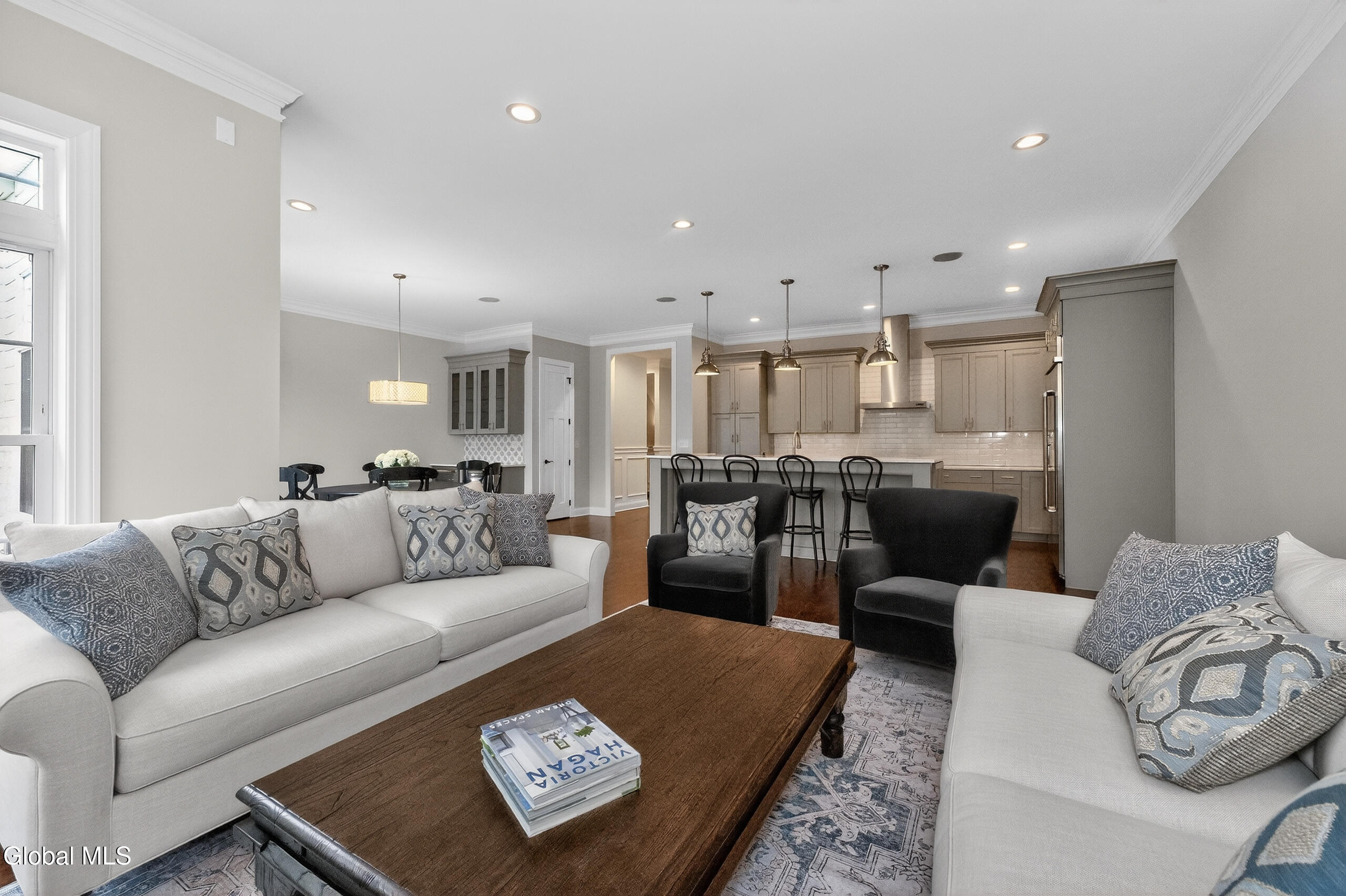38 Cambridge Way Colonie, NY 12110 - Photo 23 of 57 2 Greatroom 10