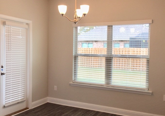 1327 Kairos Loop Foley, AL 36535 - Photo 7 of 20 Dining Room