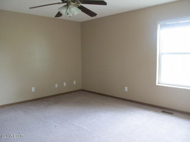 704 Clark School Road De Soto, IL 62924 - Photo 15 of 32