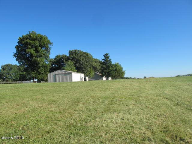 704 Clark School Road De Soto, IL 62924 - Photo 22 of 32