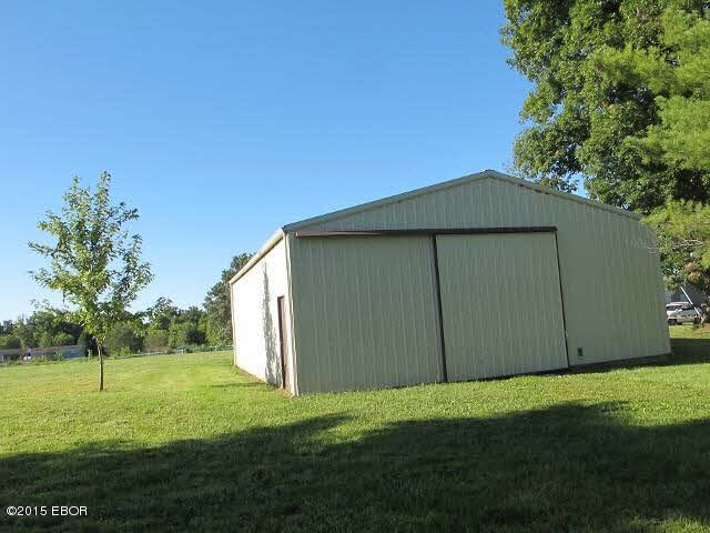 704 Clark School Road De Soto, IL 62924 - Photo 29 of 32
