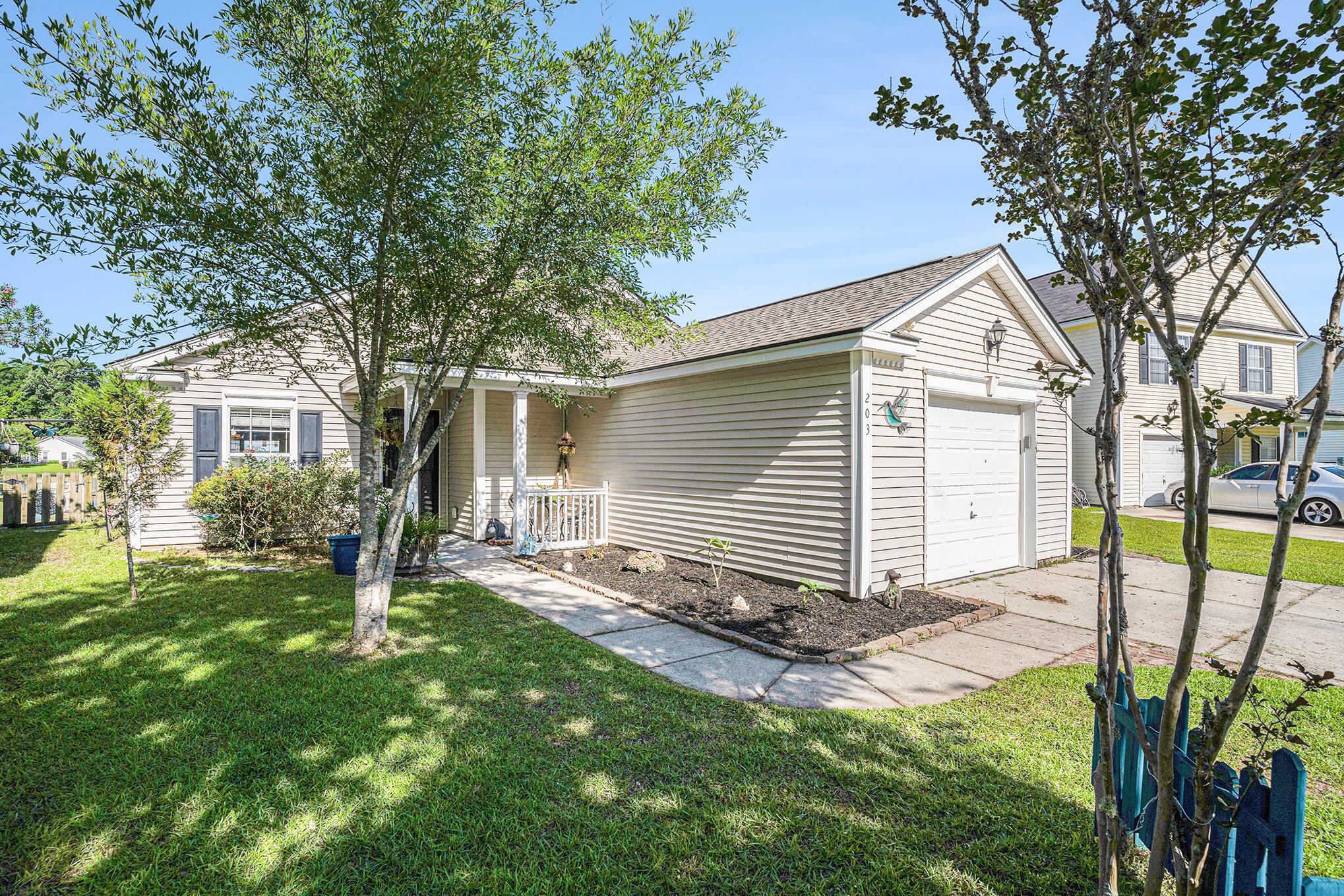 203 Eagle Ridge Road Summerville, SC 29485 - Photo 1 of 34 Welcome Home to 203 Eagle Ridge Road!