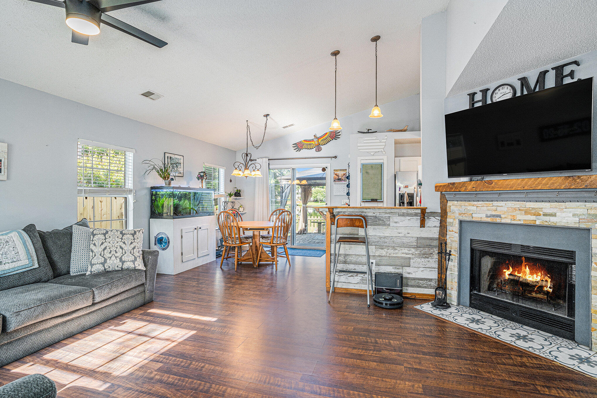 203 Eagle Ridge Road Summerville, SC 29485 - Photo 7 of 34 009_dsc02226_594