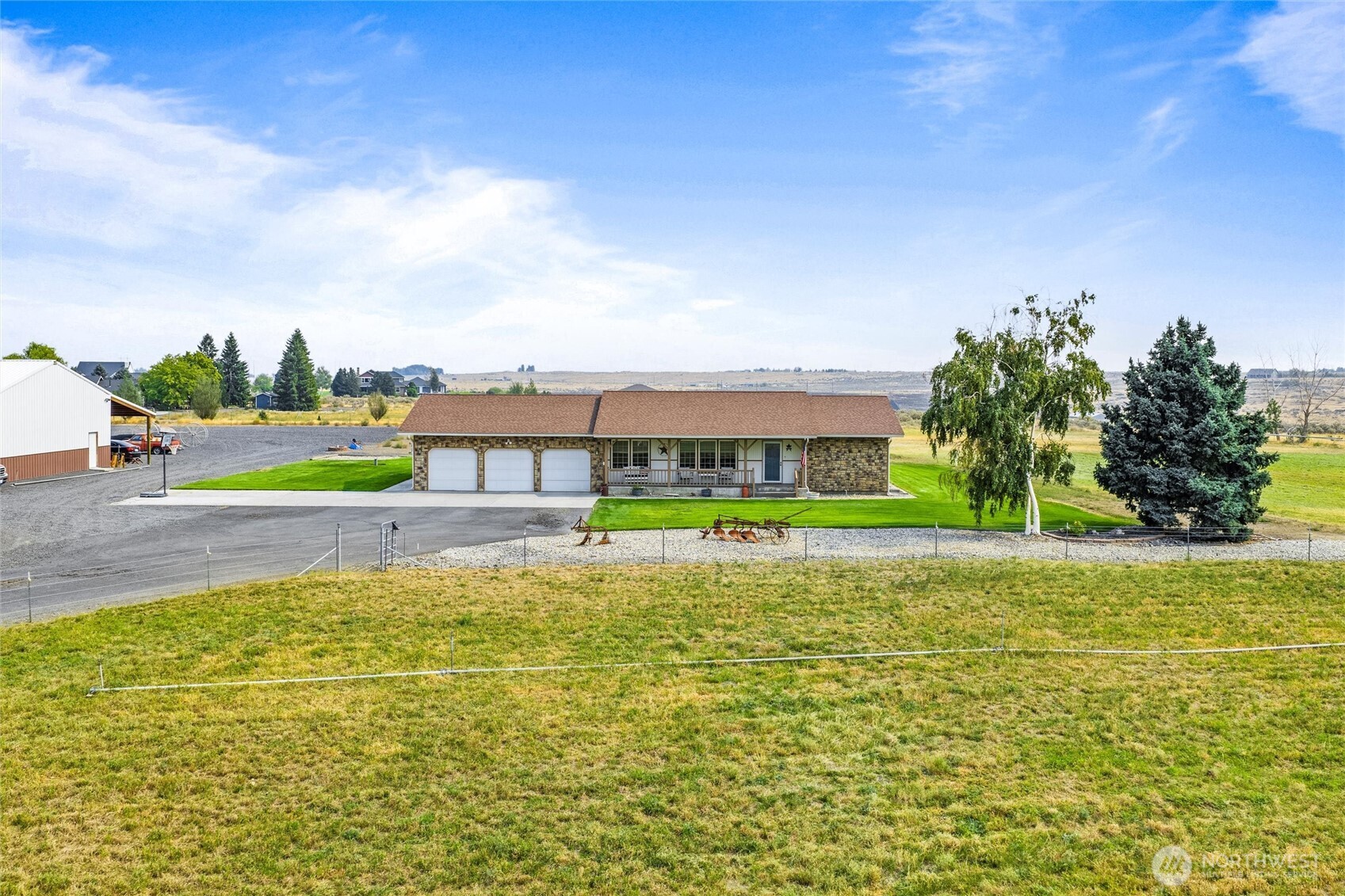 12687 Dodson Road Northwest Ephrata, WA 98823 - Photo 4 of 38 Gallery Image 4