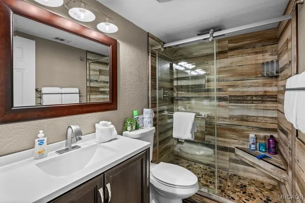 $575,000 | 43067 Goldmine Woods Lane, Big Bear Lake, CA 92315