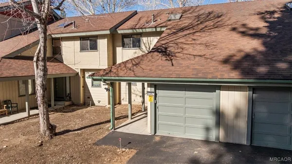 $575,000 | 43067 Goldmine Woods Lane, Big Bear Lake, CA 92315