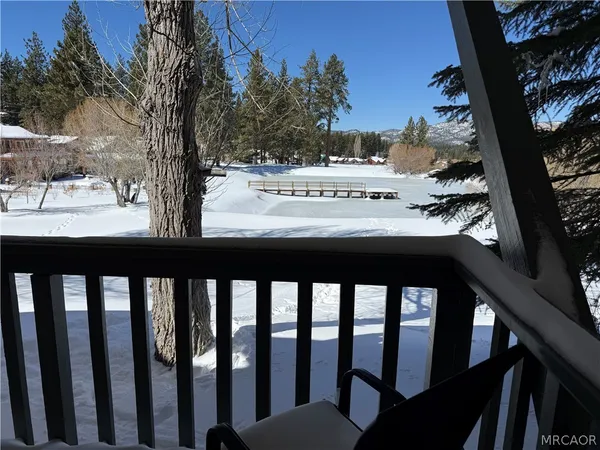 $575,000 | 43067 Goldmine Woods Lane, Big Bear Lake, CA 92315