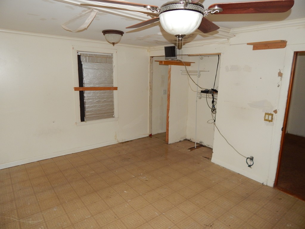 344 Bridle Path Worcester, MA 01604 - Photo 12 of 17 Gallery Image 12