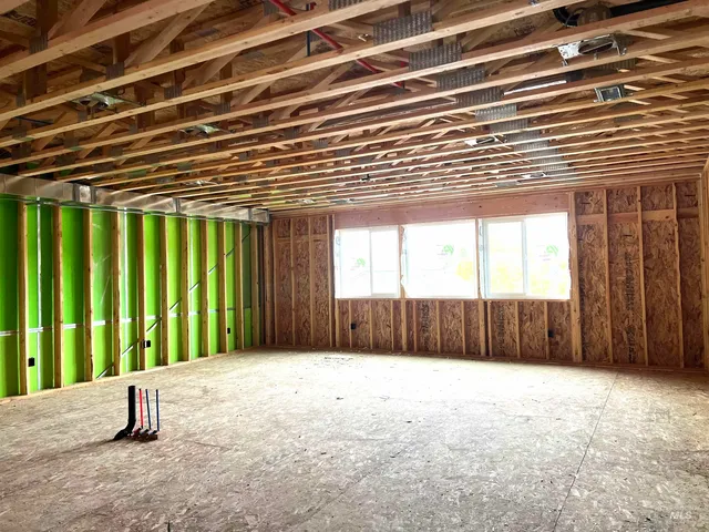 $469,000 | 1377 Edington, Moscow, ID 83843