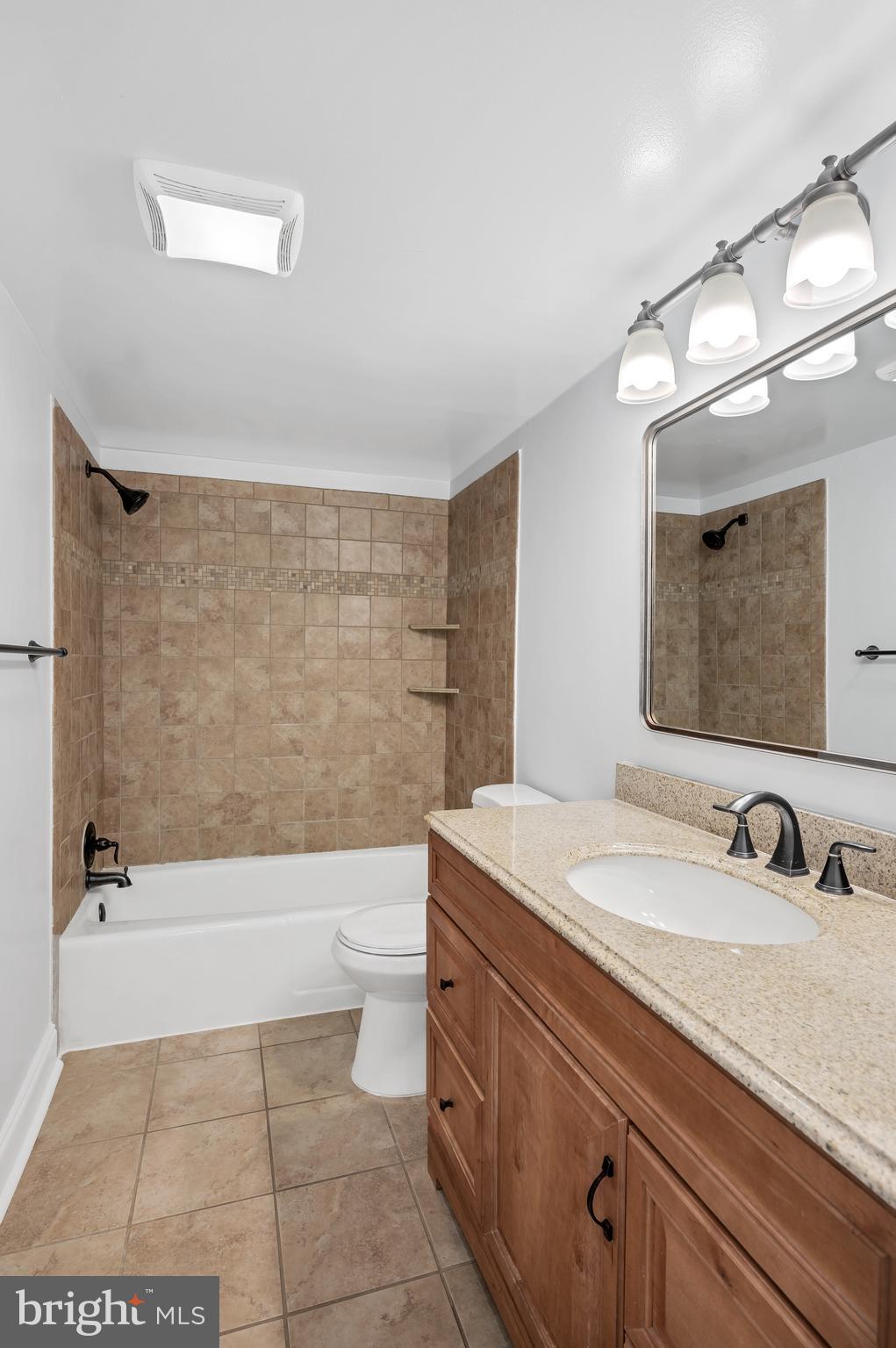 1556 Northgate Square, Unit 21B Reston, VA 20190 - Photo 18 of 25