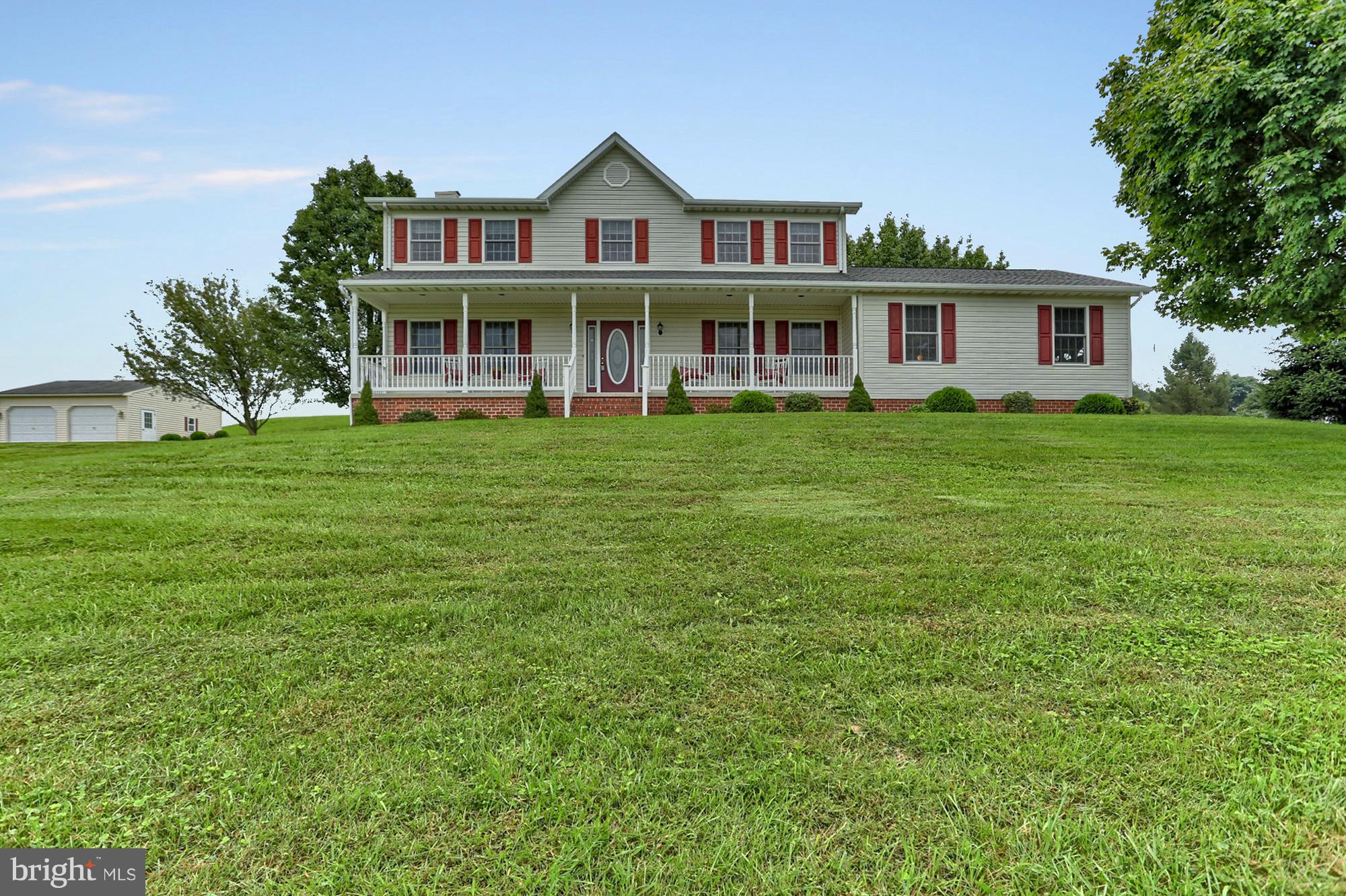 14 Waterview Road Hanover, PA 17331 - Photo 1 of 54 Gallery Image 1