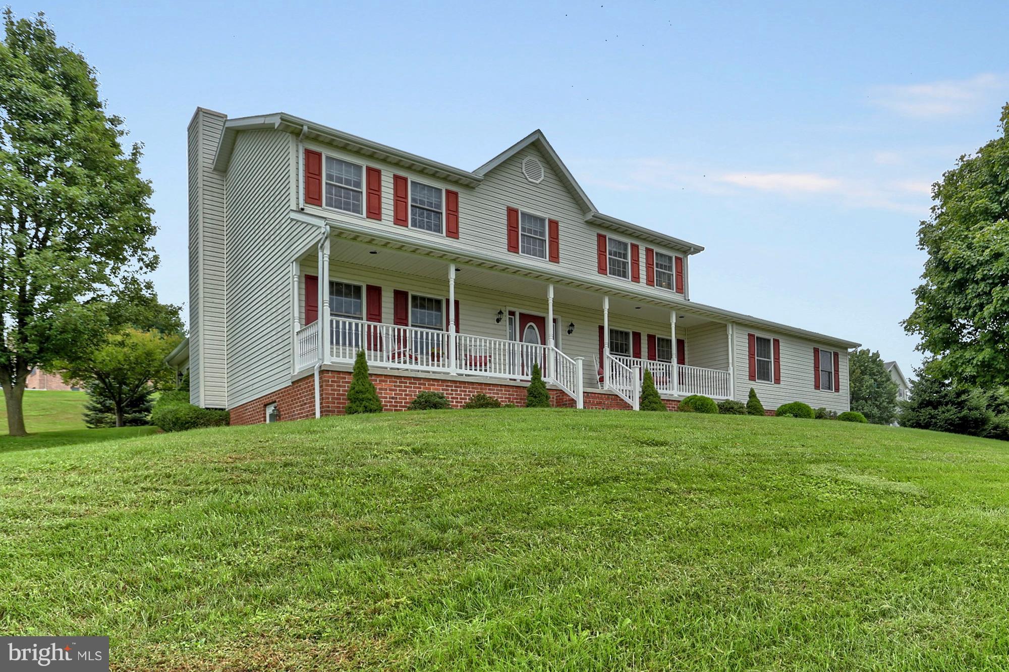 14 Waterview Road Hanover, PA 17331 - Photo 2 of 54 Gallery Image 2