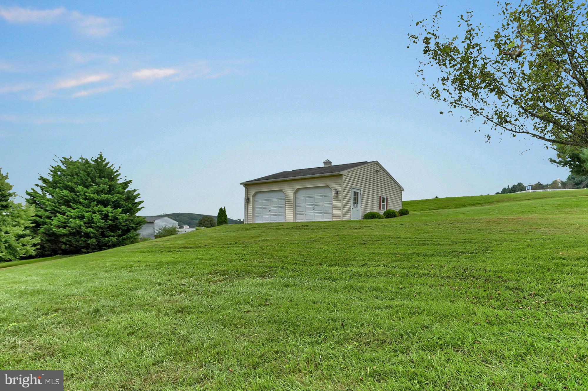 14 Waterview Road Hanover, PA 17331 - Photo 45 of 54 Gallery Image 45