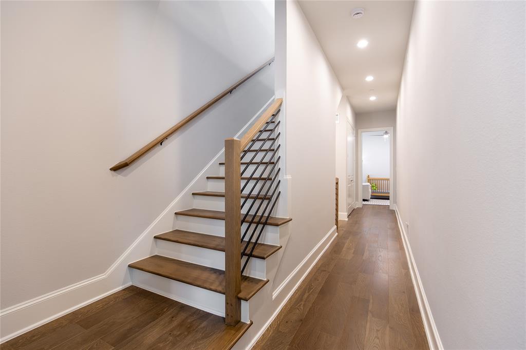 14948 Oak Street Addison, TX 75001 - Photo 12 of 38