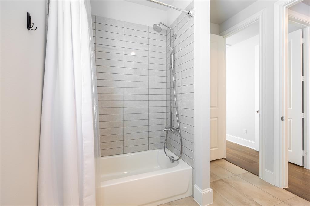 14948 Oak Street Addison, TX 75001 - Photo 23 of 38